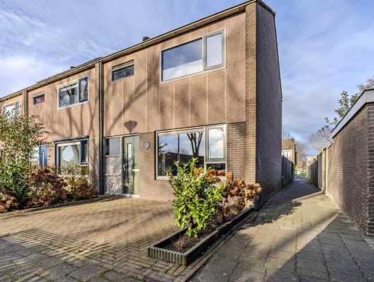 Hoofdfoto van Hoogeveen Draco 43