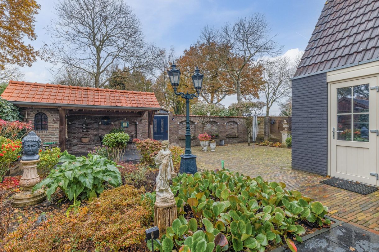 Te koop: Foto Woonhuis aan de Schuttevaer 20 in Hoogeveen
