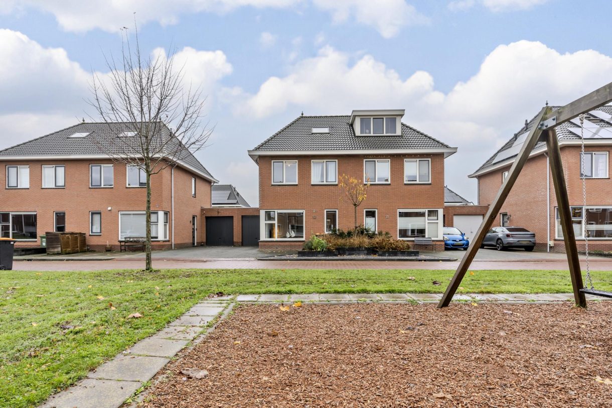 Te koop: Foto Woonhuis aan de Sleedoornpage 12 in Hoogeveen