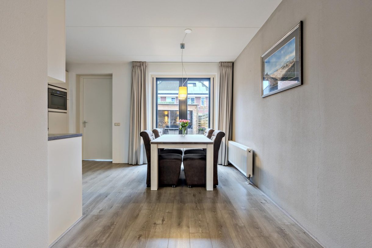 Te koop: Foto Woonhuis aan de Sleedoornpage 12 in Hoogeveen