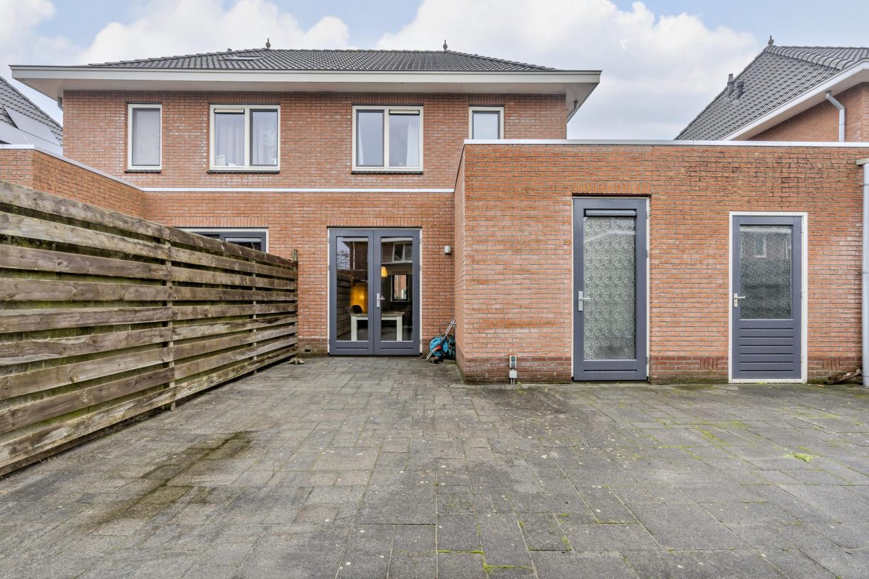 Te koop: Foto Woonhuis aan de Sleedoornpage 12 in Hoogeveen