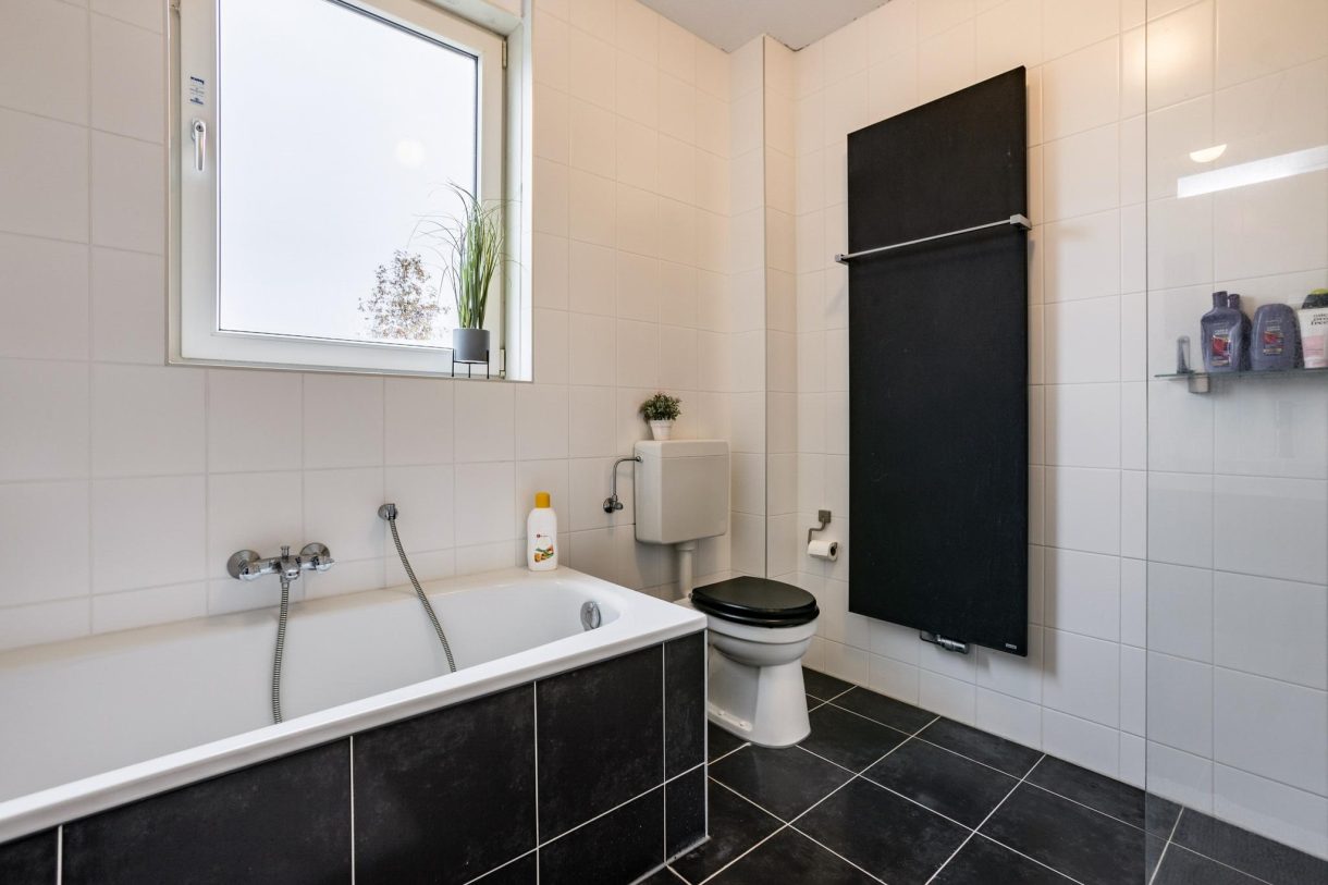 Te koop: Foto Woonhuis aan de Koningspage 90 in Hoogeveen