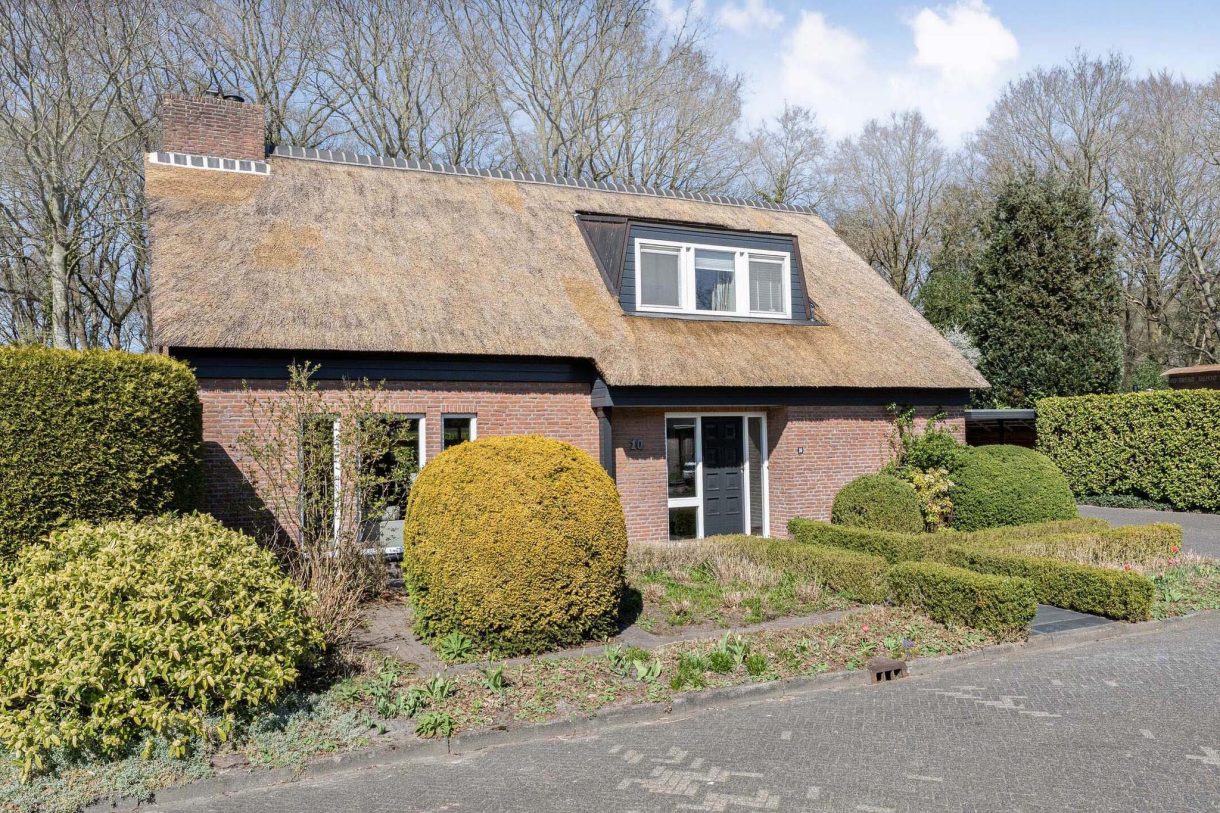 Te koop: Foto Woonhuis aan de Het Lage Holt 10 in Hoogeveen