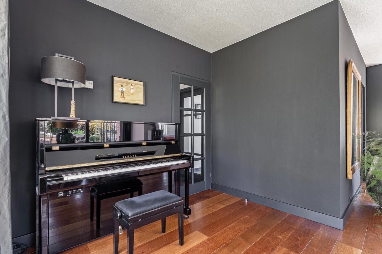 Te koop: Foto Woonhuis aan de Het Lage Holt 10 in Hoogeveen