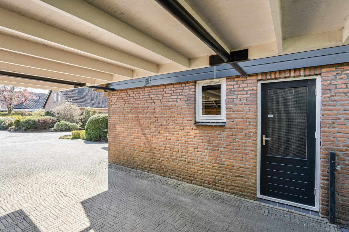 Te koop: Foto Woonhuis aan de Het Lage Holt 10 in Hoogeveen