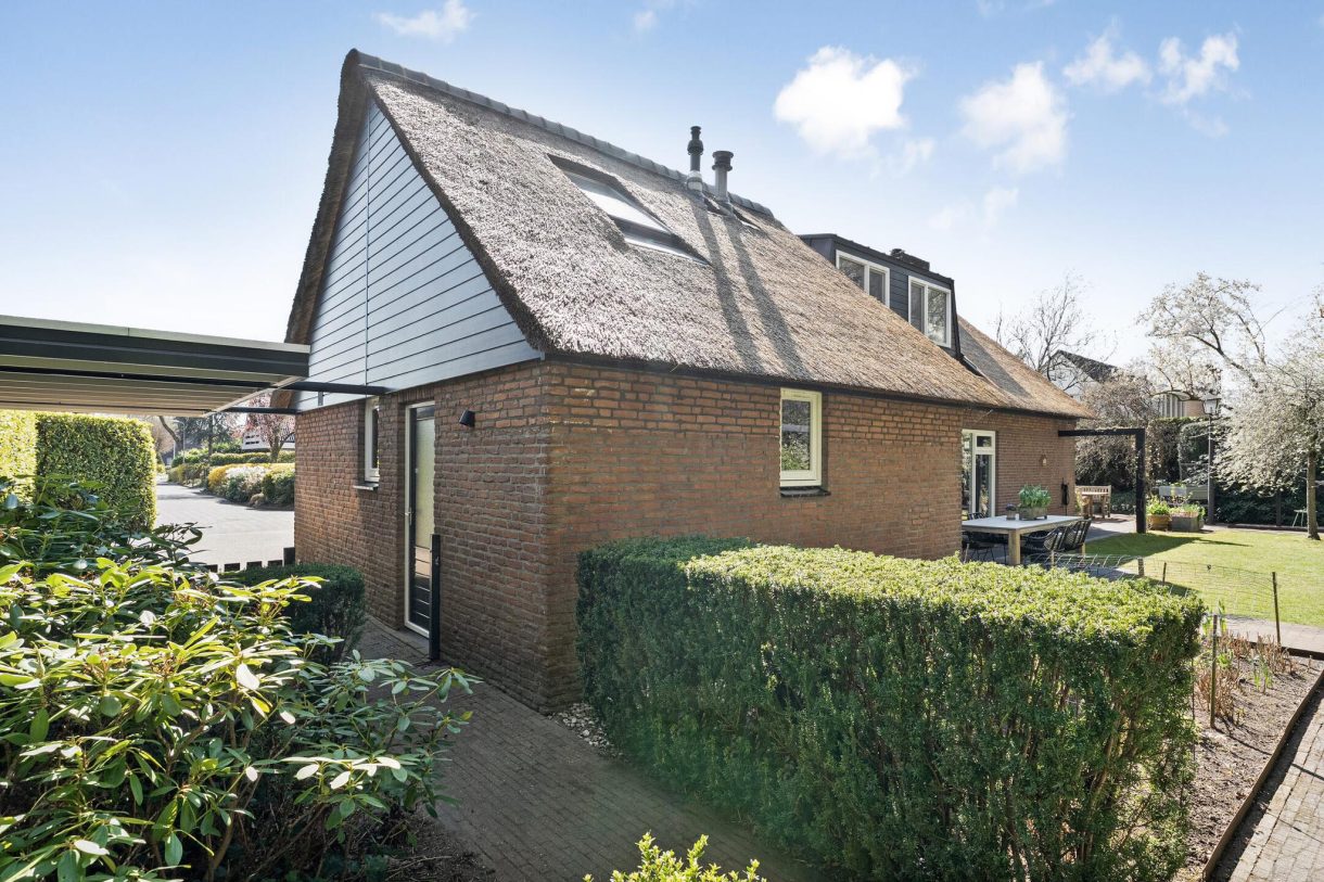 Te koop: Foto Woonhuis aan de Het Lage Holt 10 in Hoogeveen