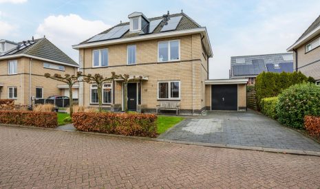 Te koop: Foto Woonhuis aan de Meerval 10 in Hoogeveen