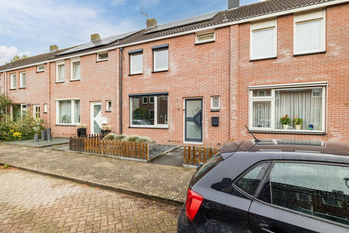 Te koop: Foto Woonhuis aan de Sirius 7 in Hoogeveen