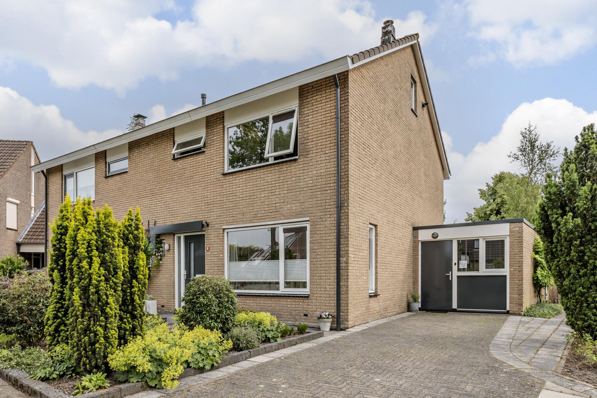 koop  Hoogeveen  Klaverkamp 81 – Hoofdfoto
