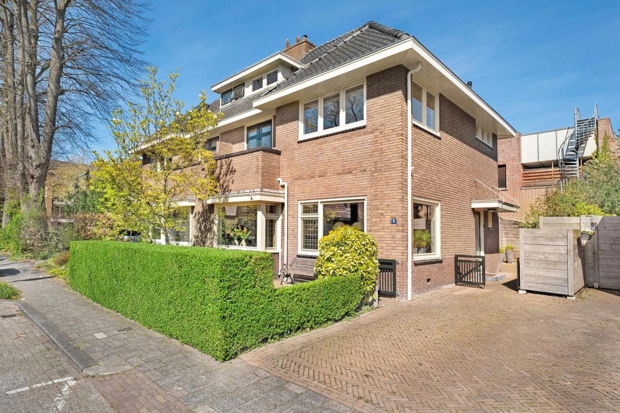 Te koop: Foto Woonhuis aan de Bentinckslaan 9 in Hoogeveen