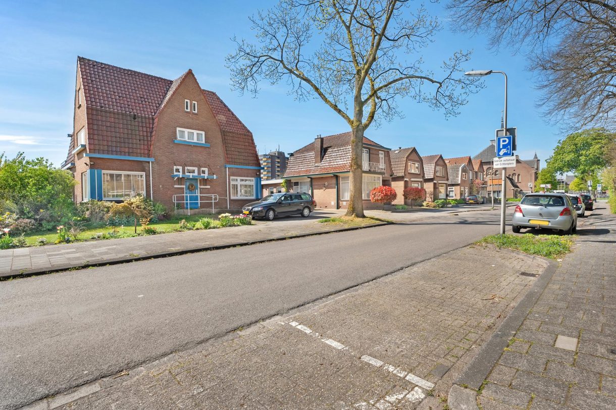 Te koop: Foto Woonhuis aan de Bentinckslaan 9 in Hoogeveen
