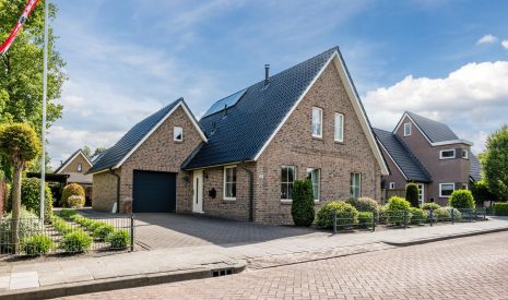 koop  Hoogeveen  Zwembadweg 22 – Hoofdfoto