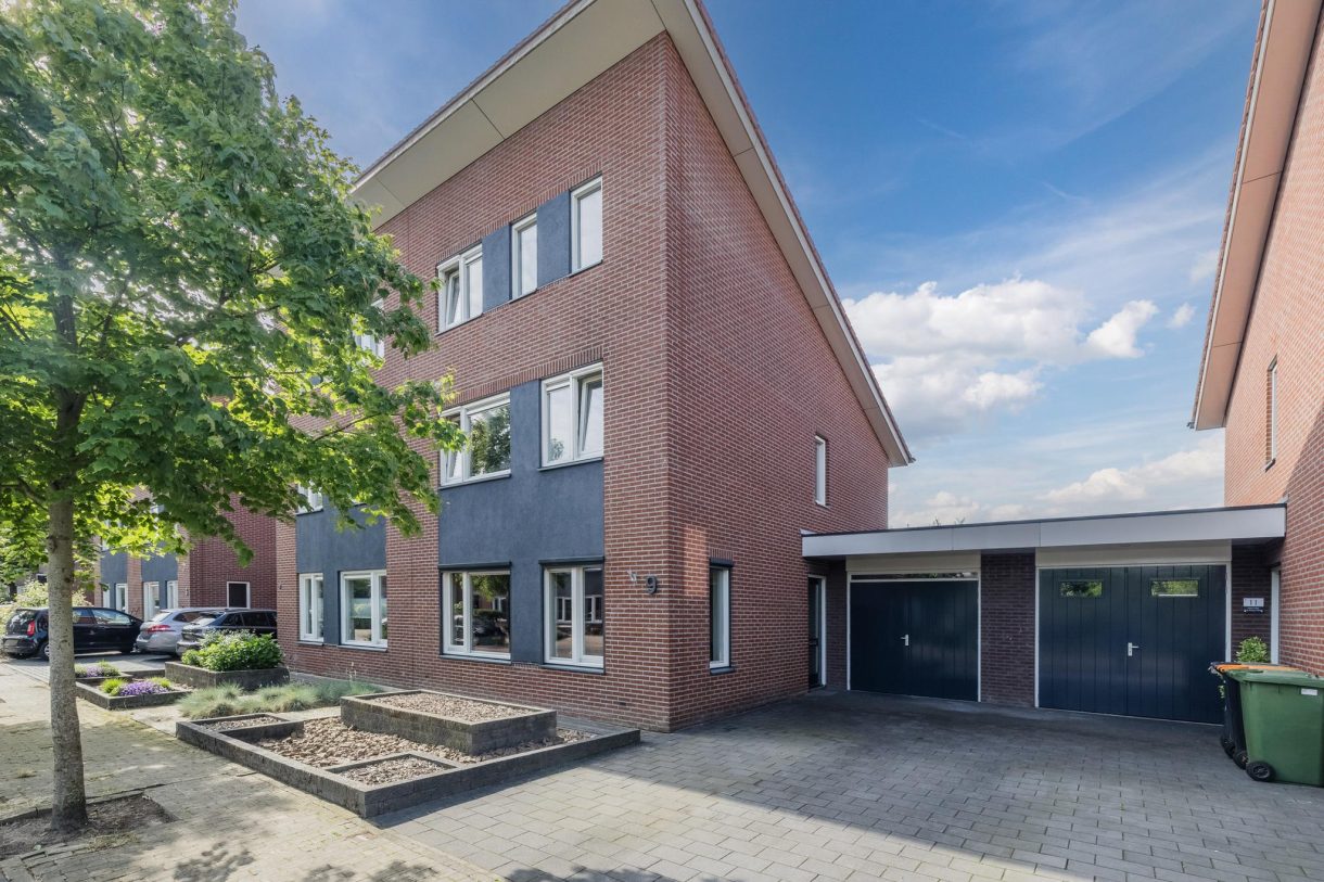 Te koop: Foto Woonhuis aan de Kommavlinder 9 in Hoogeveen