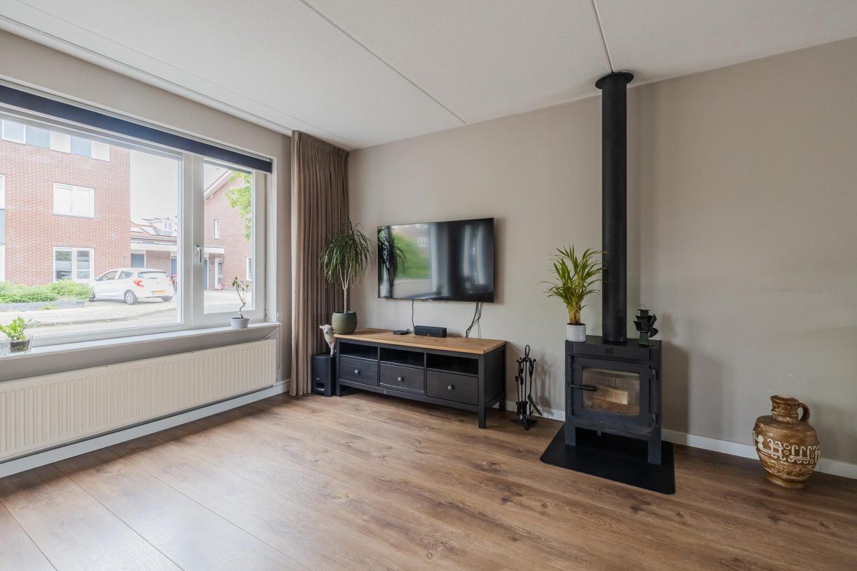 Te koop: Foto Woonhuis aan de Kommavlinder 9 in Hoogeveen