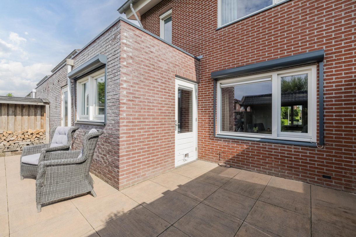 Te koop: Foto Woonhuis aan de Kommavlinder 9 in Hoogeveen