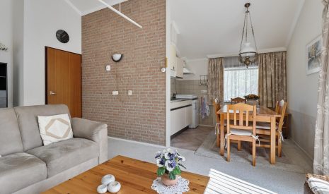 Te koop: Foto Woonhuis aan de Oshaarseweg 24-117 in Echten