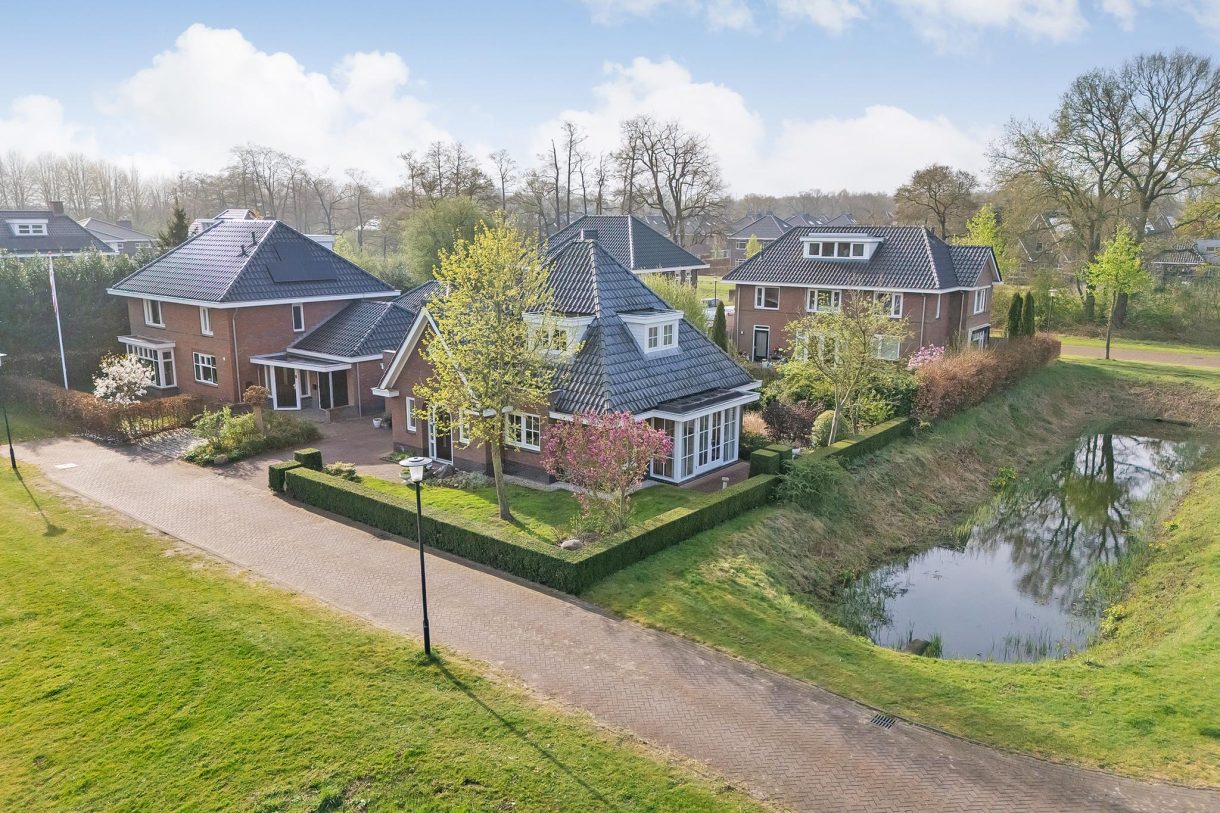 Te koop: Foto Woonhuis aan de Braamlaan 1 in Beilen