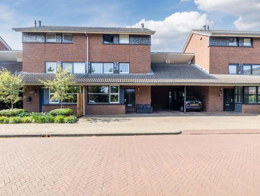 Hoofdfoto van Hoogeveen Pauwoog 48
