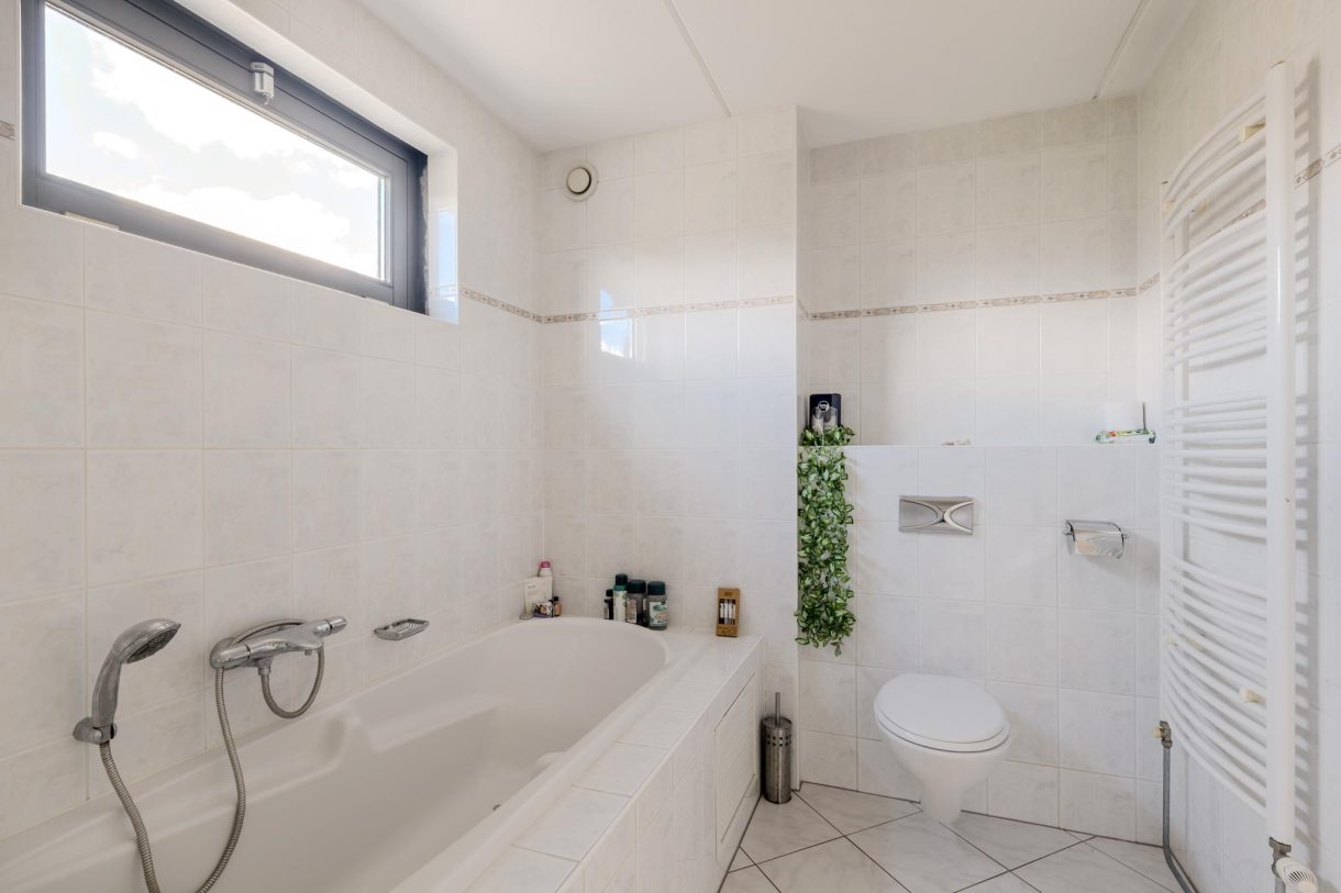 Te koop: Foto Woonhuis aan de Meerval 35 in Hoogeveen