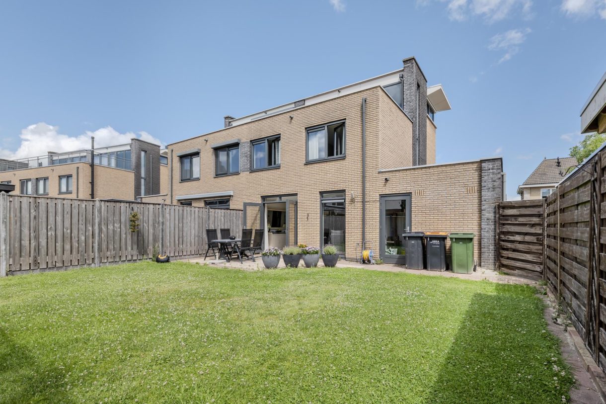 Te koop: Foto Woonhuis aan de Meerval 35 in Hoogeveen