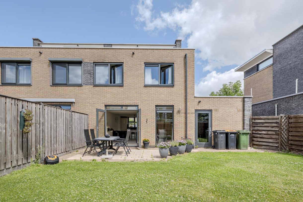Te koop: Foto Woonhuis aan de Meerval 35 in Hoogeveen