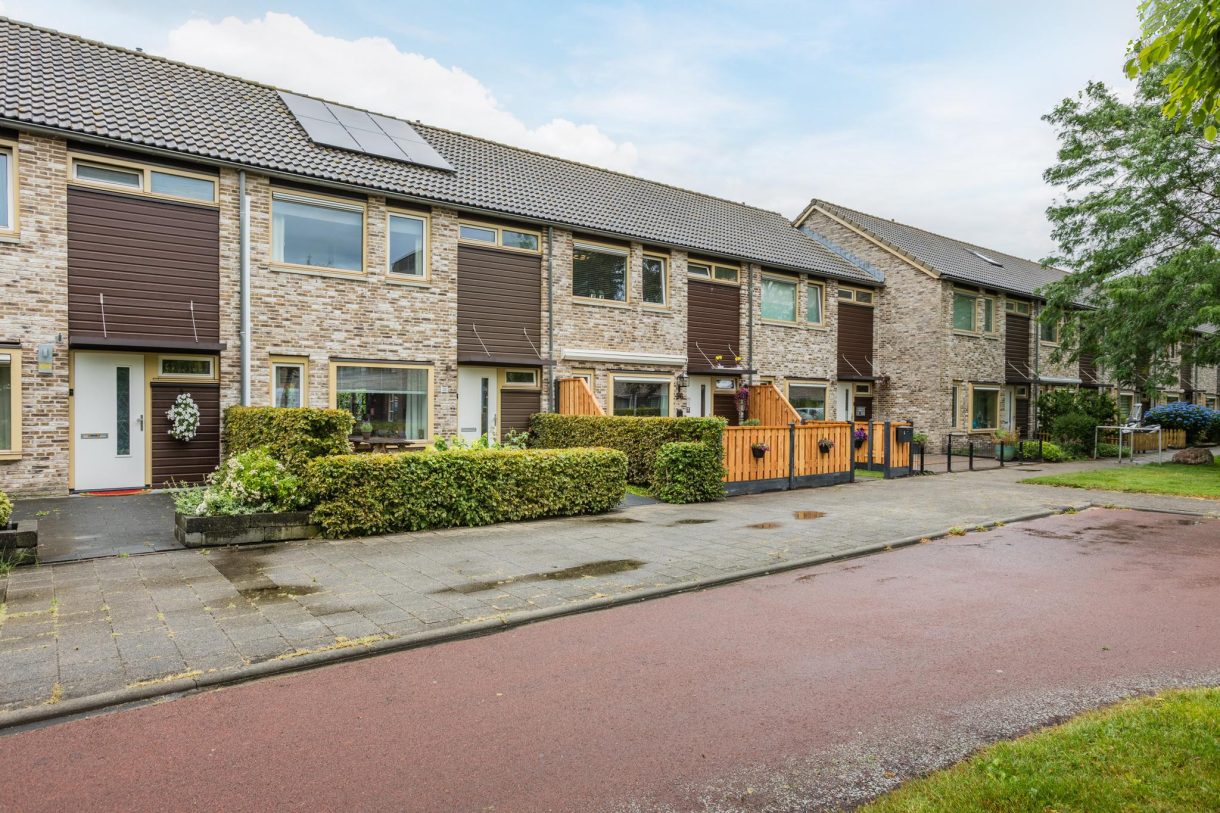 Te koop: Foto Woonhuis aan de Schweitzerstraat 38 in Hoogeveen