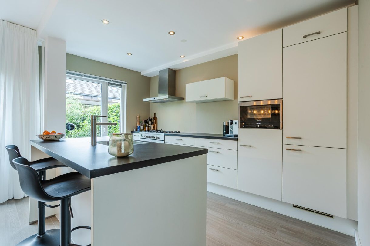 Te koop: Foto Woonhuis aan de Schweitzerstraat 38 in Hoogeveen