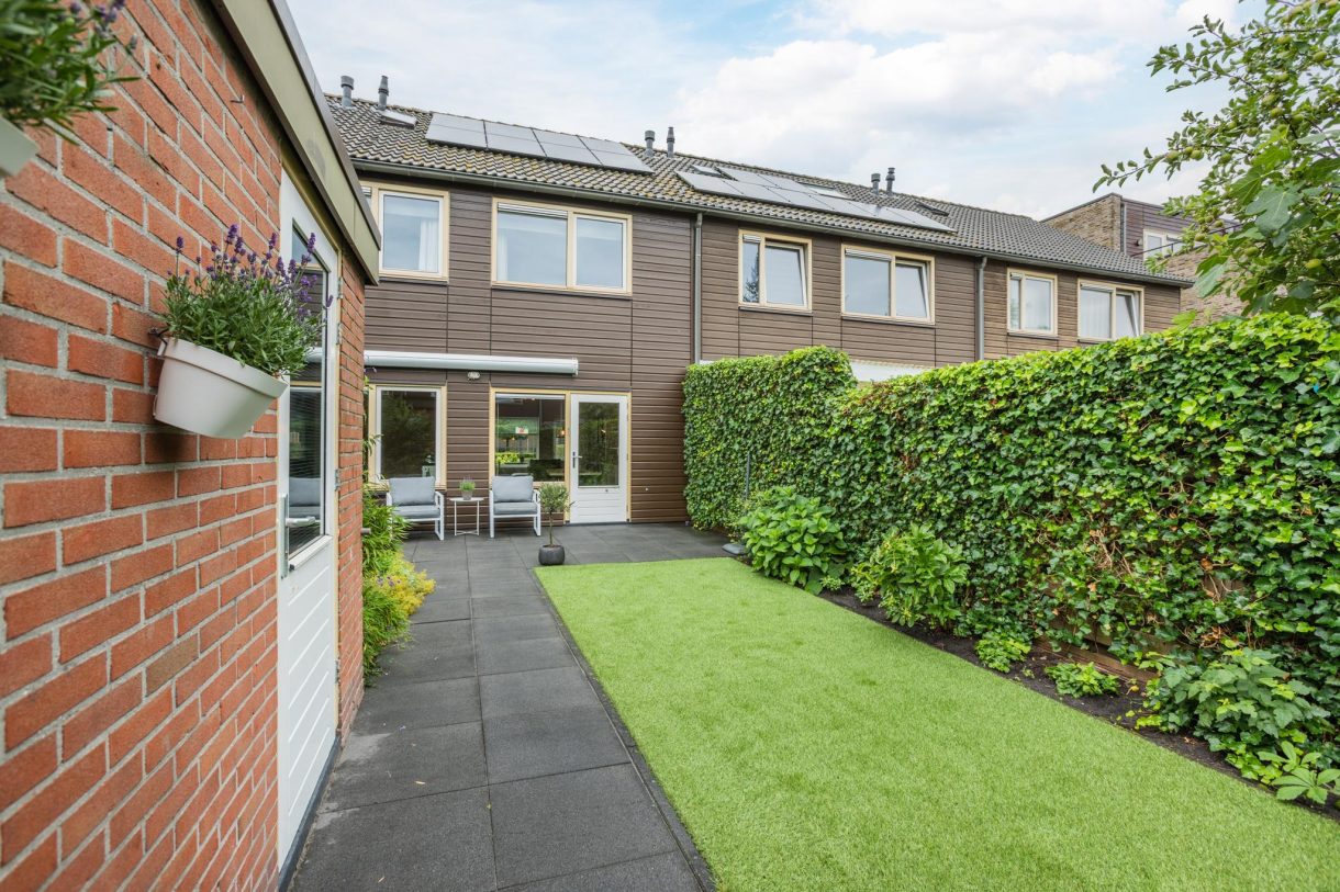 Te koop: Foto Woonhuis aan de Schweitzerstraat 38 in Hoogeveen