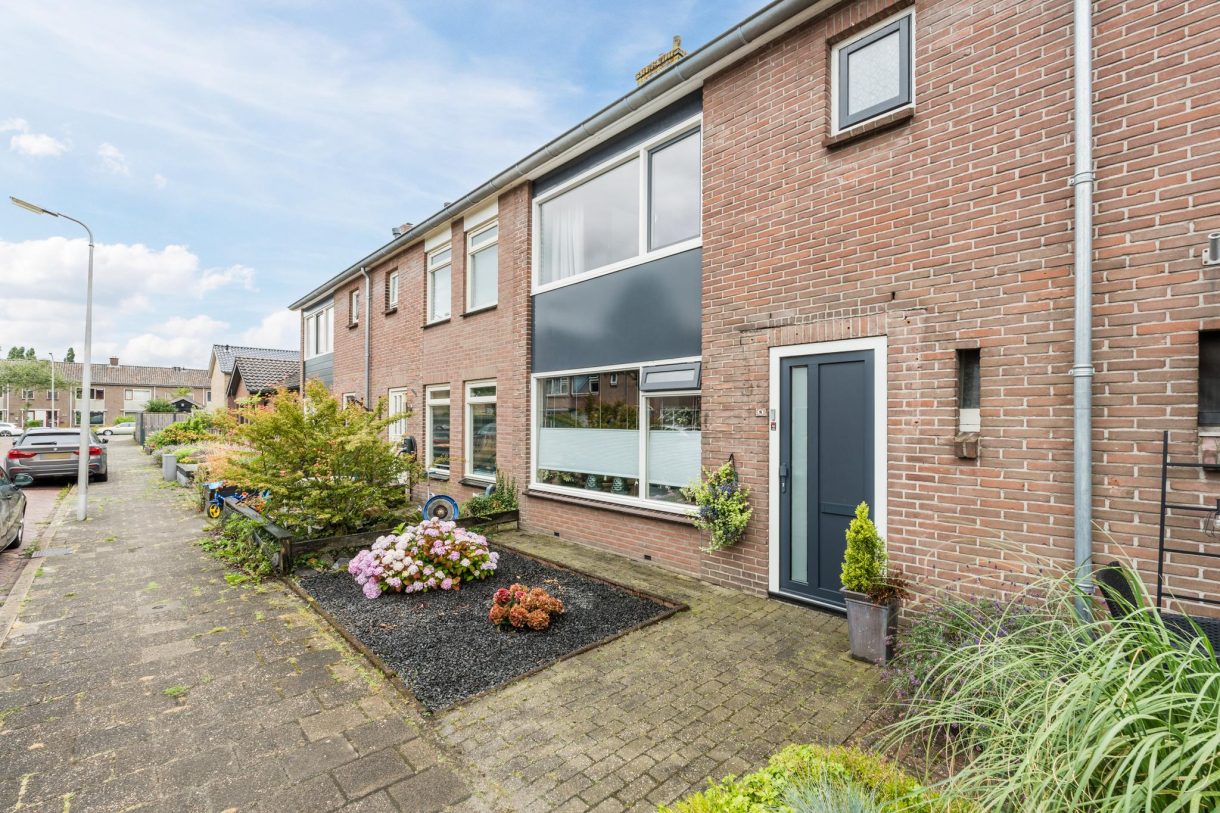 Te koop: Foto Woonhuis aan de Goltguldenstraat 8 in Hoogeveen