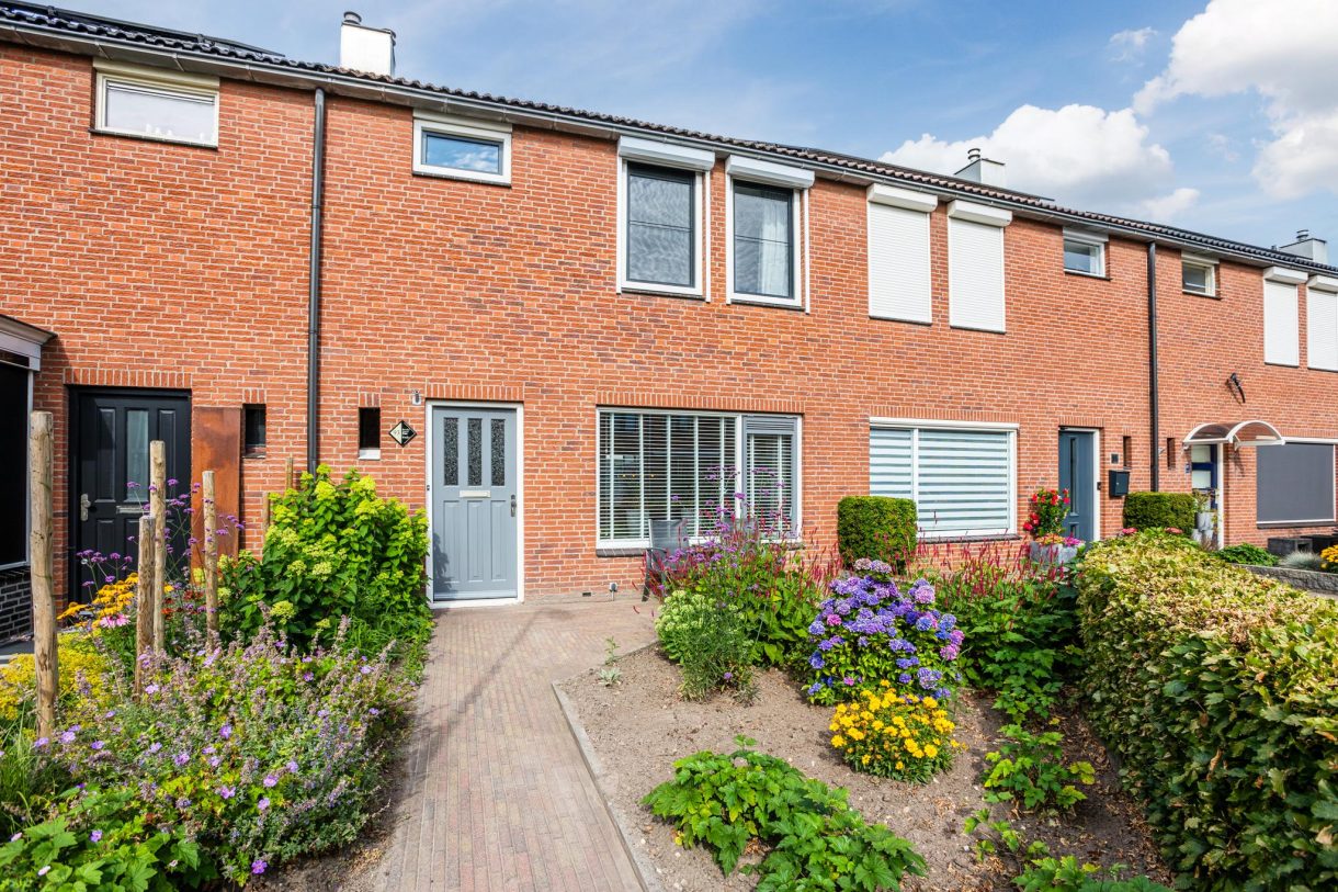 Te koop: Foto Woonhuis aan de Schuttevaer 93 in Hoogeveen