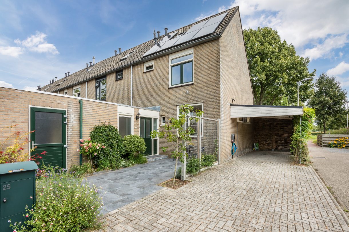 Te koop: Foto Woonhuis aan de De Punter 25 in Hoogeveen