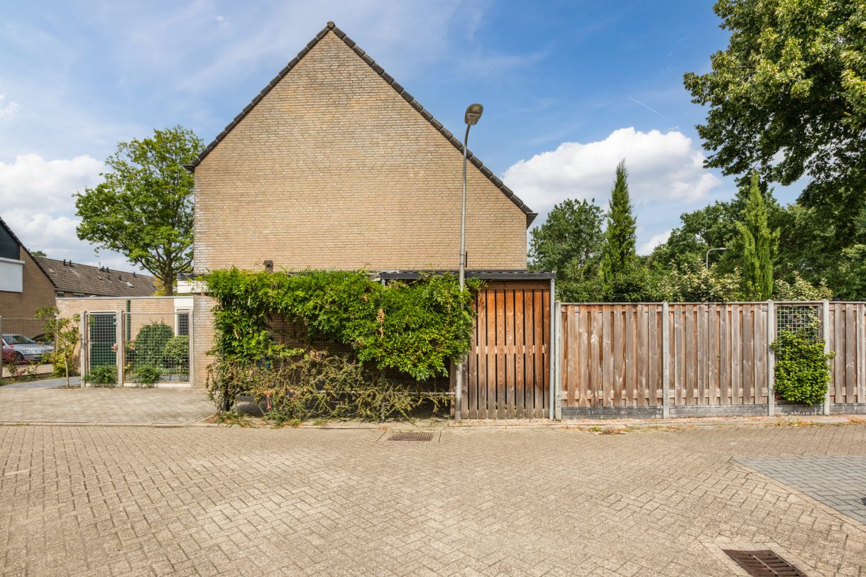 Te koop: Foto Woonhuis aan de De Punter 25 in Hoogeveen