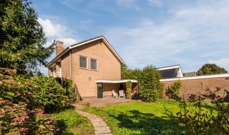 Te koop: Foto Woonhuis aan de Eisenhowerstraat 29 in Hoogeveen