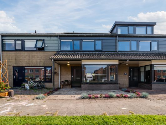 Hoofdfoto van Hoogeveen De Kroon 180