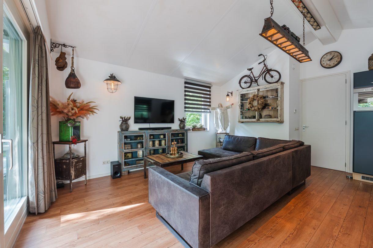 Te koop: Foto Woonhuis aan de Oshaarseweg 24-154 in Echten