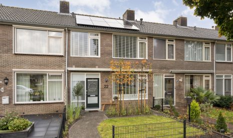 Hoofdfoto van Geesbrug Esdoornlaan 22